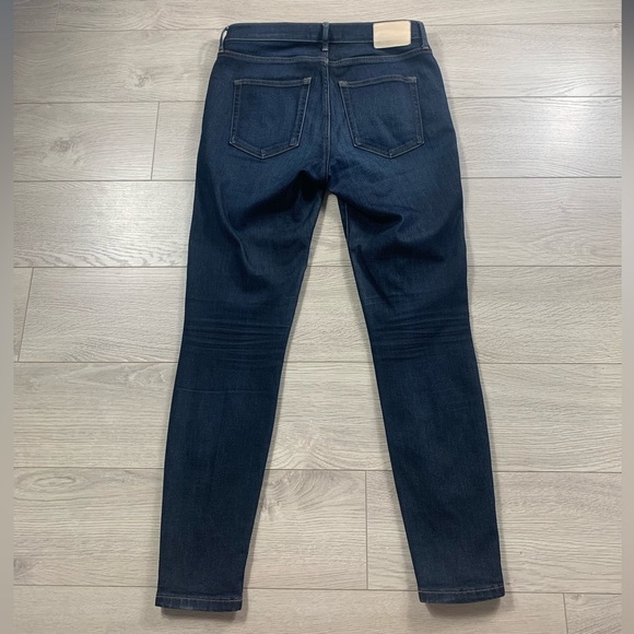 Everlane The Mid-Rise Skinny Jeans - Picture 4 of 15